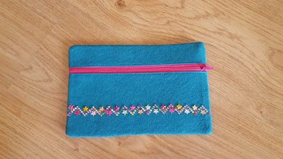 Notebook & zipper pouch gift set Notebook & zipper pouch gift set