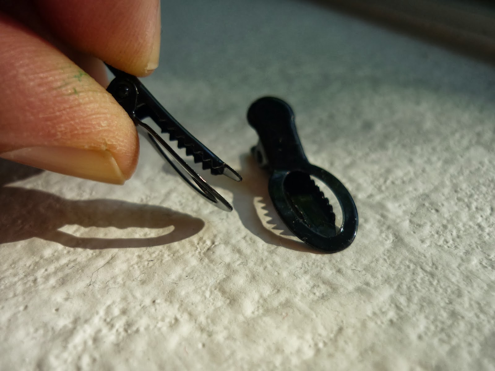 The Handy Dandy Helper DIY Vintage Shoe Clips