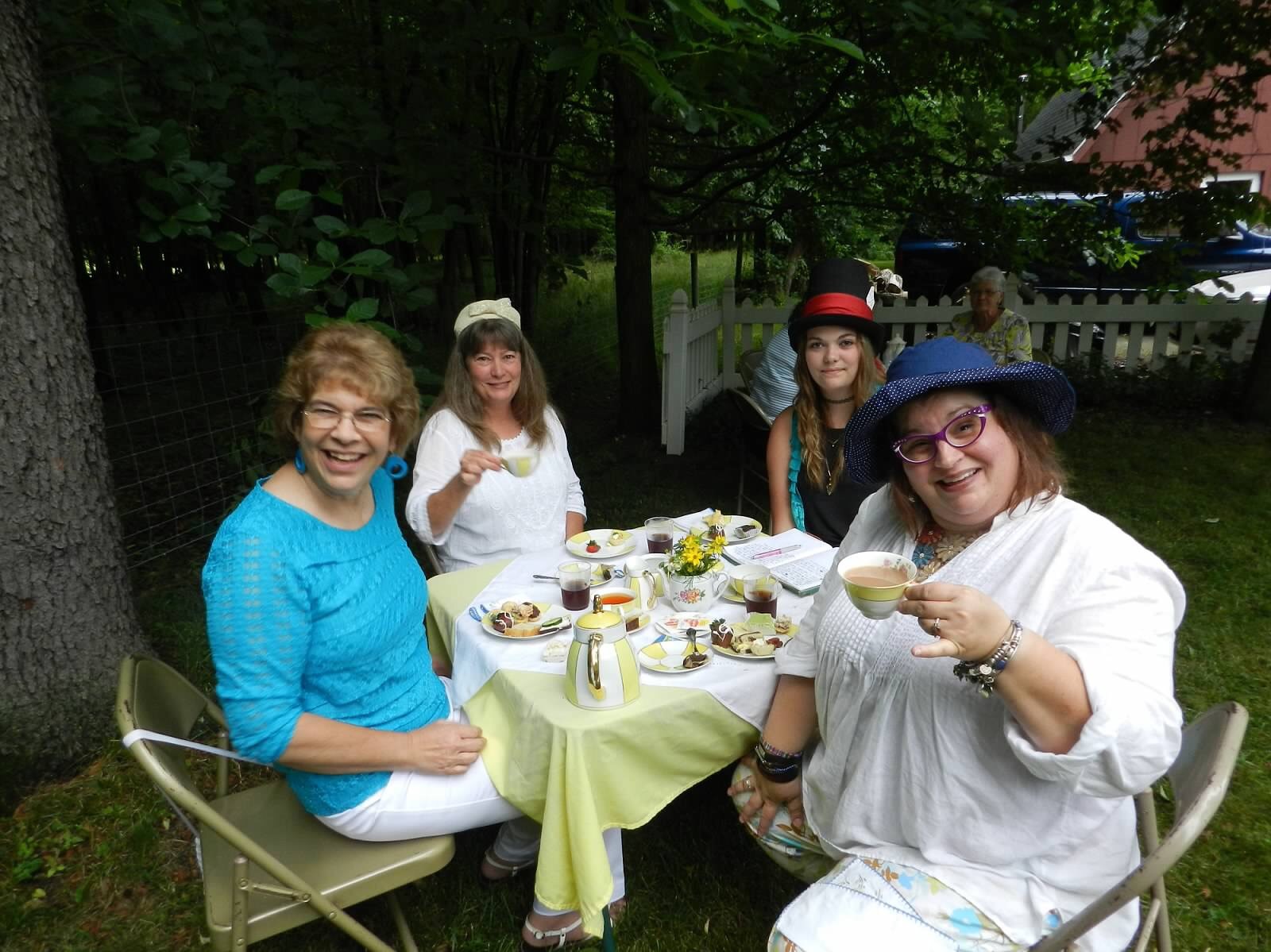 Garden Tea 2016