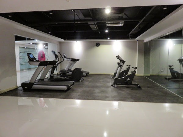 Welcome to Kalis Kukis: La Yogalates | Tempat Yoga Murah di Kelapa Gading