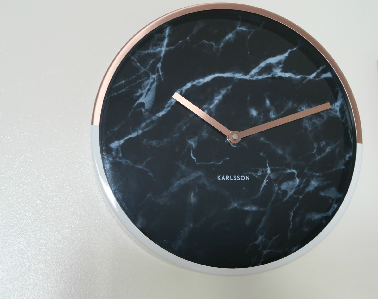 Red Candy - Marble Copper Realness Clock