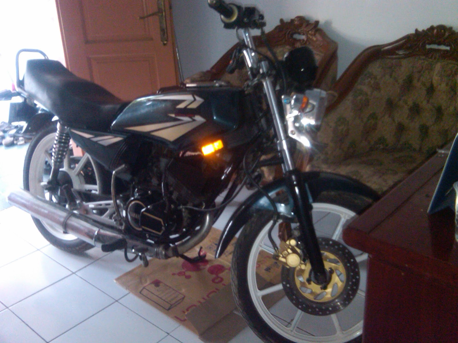 Motor Rx King B 3242 WY Jakarta -Kupang