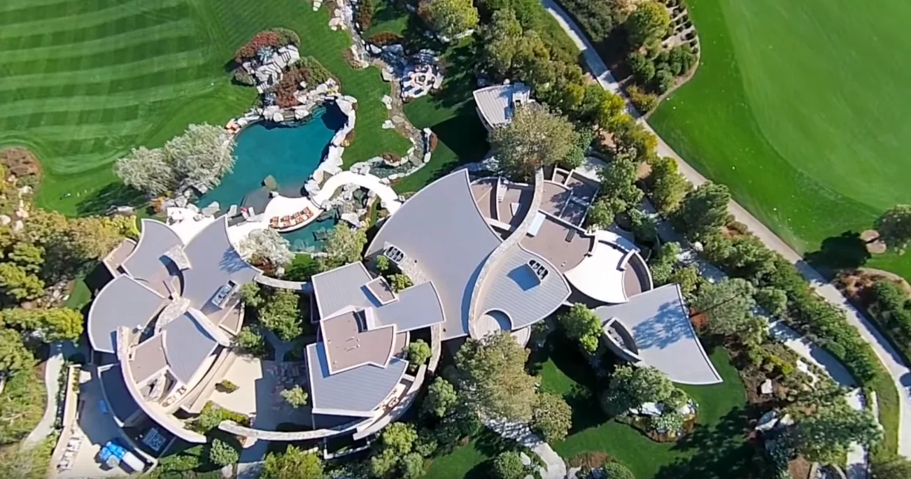 26 Photos vs. California's Desert Most Expensive Mansion In La Quinta Interior Design Tour