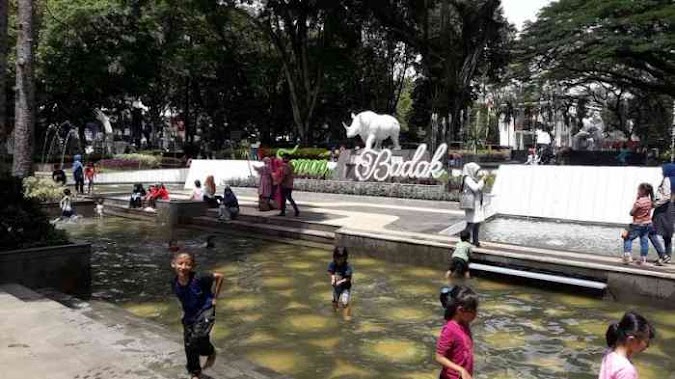 Lokasi Taman Badak Bandung, Spot Wisata Bandung Terbaru Yang Ngehits!