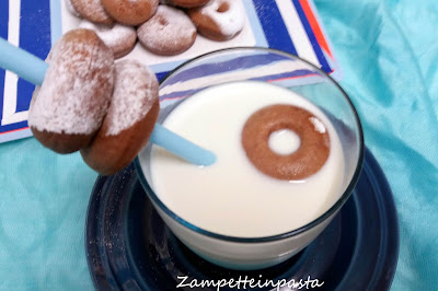Donuts al Nesquik - Mini ciambelline al cacao