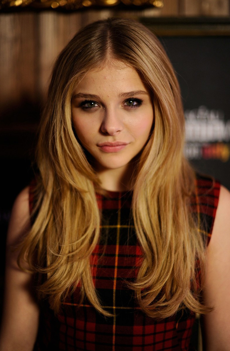 Chloe Moretz Latest Hd Wallpapers Hd Wallpapers High Definition Free Background
