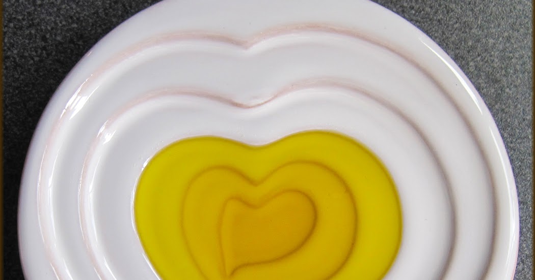 Olive Oil Dipping Dish A Glug of Oil