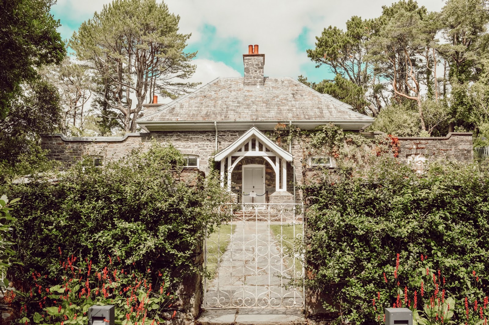 A Day Trip to Garnish Island, Co. Cork ♥ Dolly Dowsie