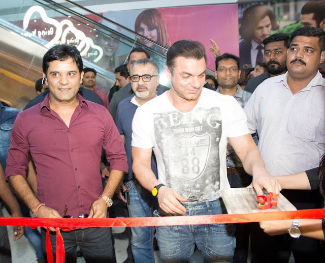 Mr.Manish Mandhana with Sohail Khan at the opening of Being Human Store in Navi Mumbai Mr.Manish Mandhana with Sohail Khan at the opening of Being Human Store in Navi Mumbai