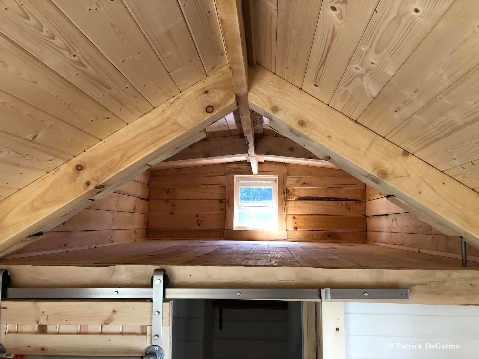 Tiny Cabin For Sale in West Virginia [ TINY HOUSE TOWN ]