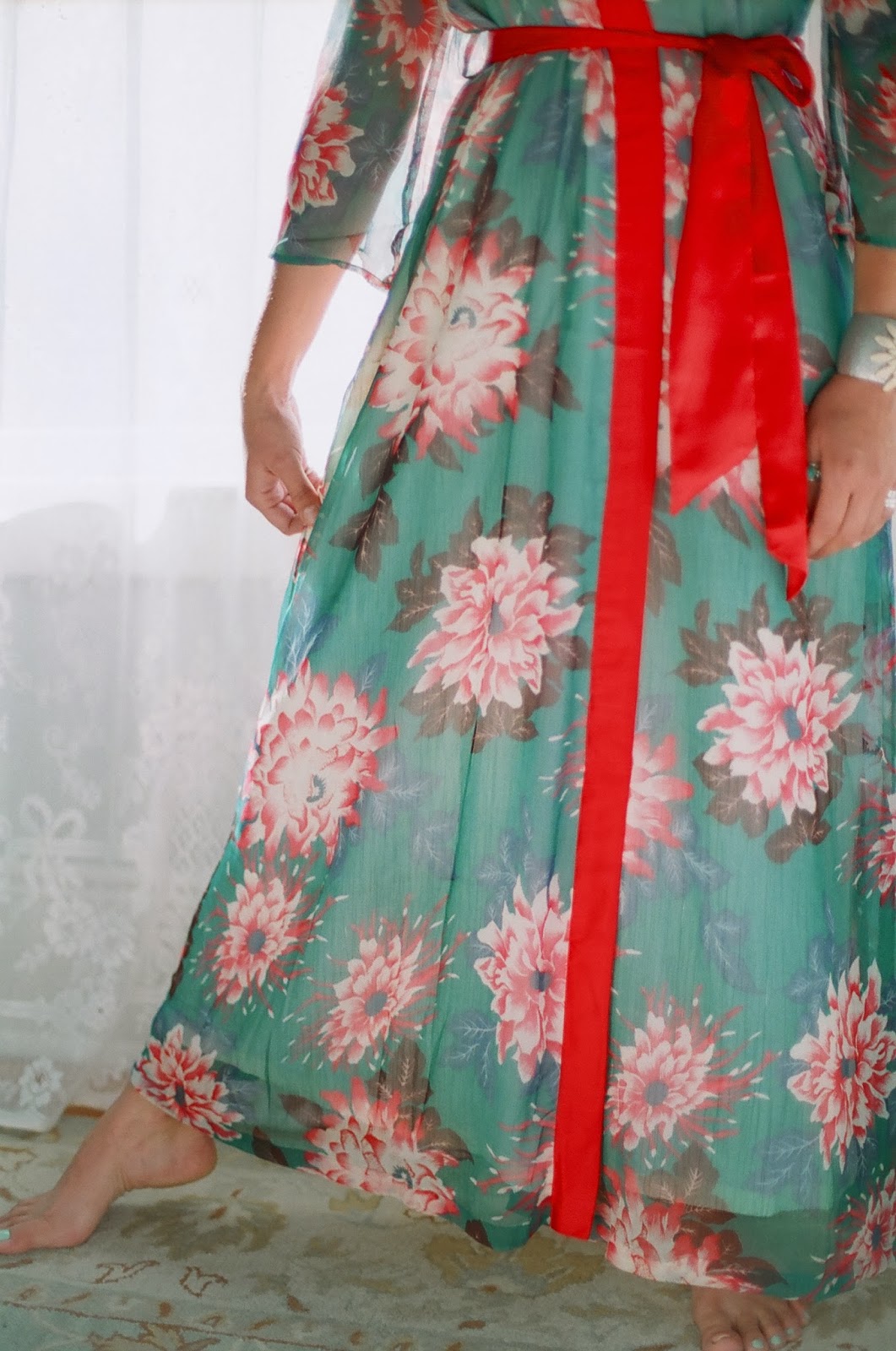 Singing Slowly: Printed and solid polyester Chiffon fabrics in stock ...