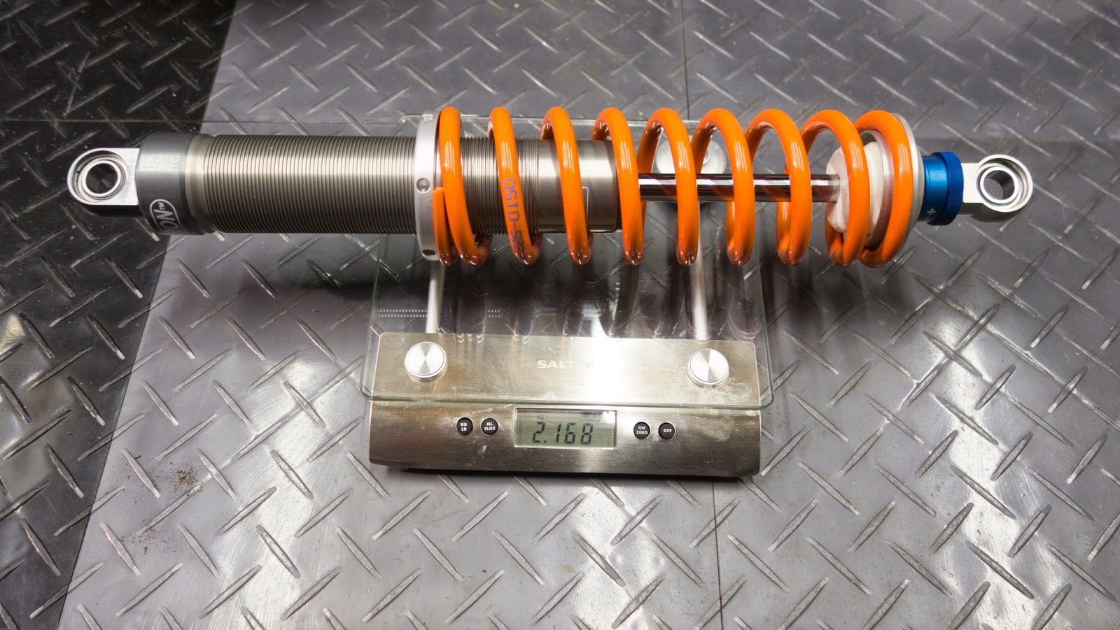 Rear Nitron Race R1 shock for Caterham weighed in at 2.168kg