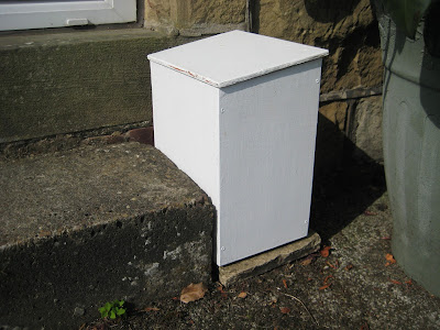 wooden milk bottle box with hinged lid