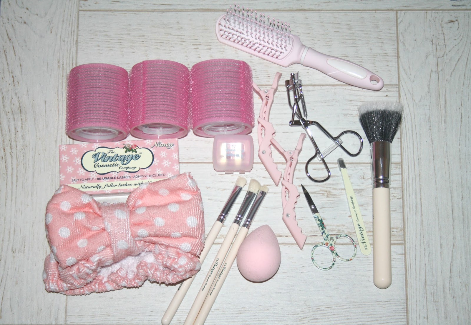 Beautyqueenuk A UK Beauty and Lifestyle Blog The Vintage Cosmetics