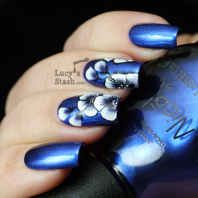 Lucy's Stash - One stroke flowers nail art Lucy's Stash - One stroke flowers nail art