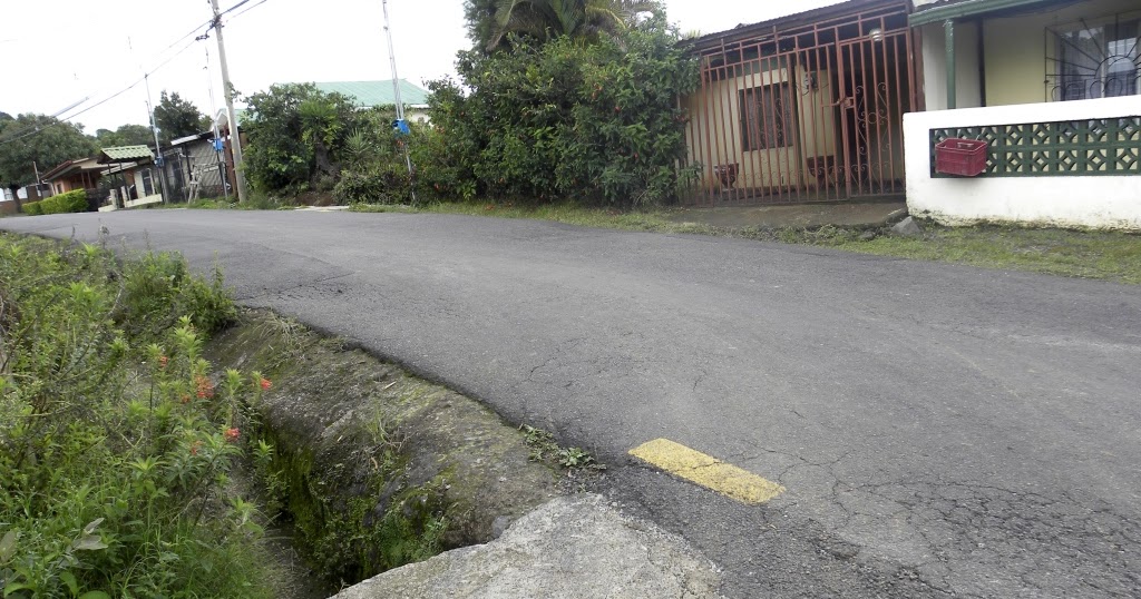 The Aspiring Expats Grecia by bus Costa Rica Day 21