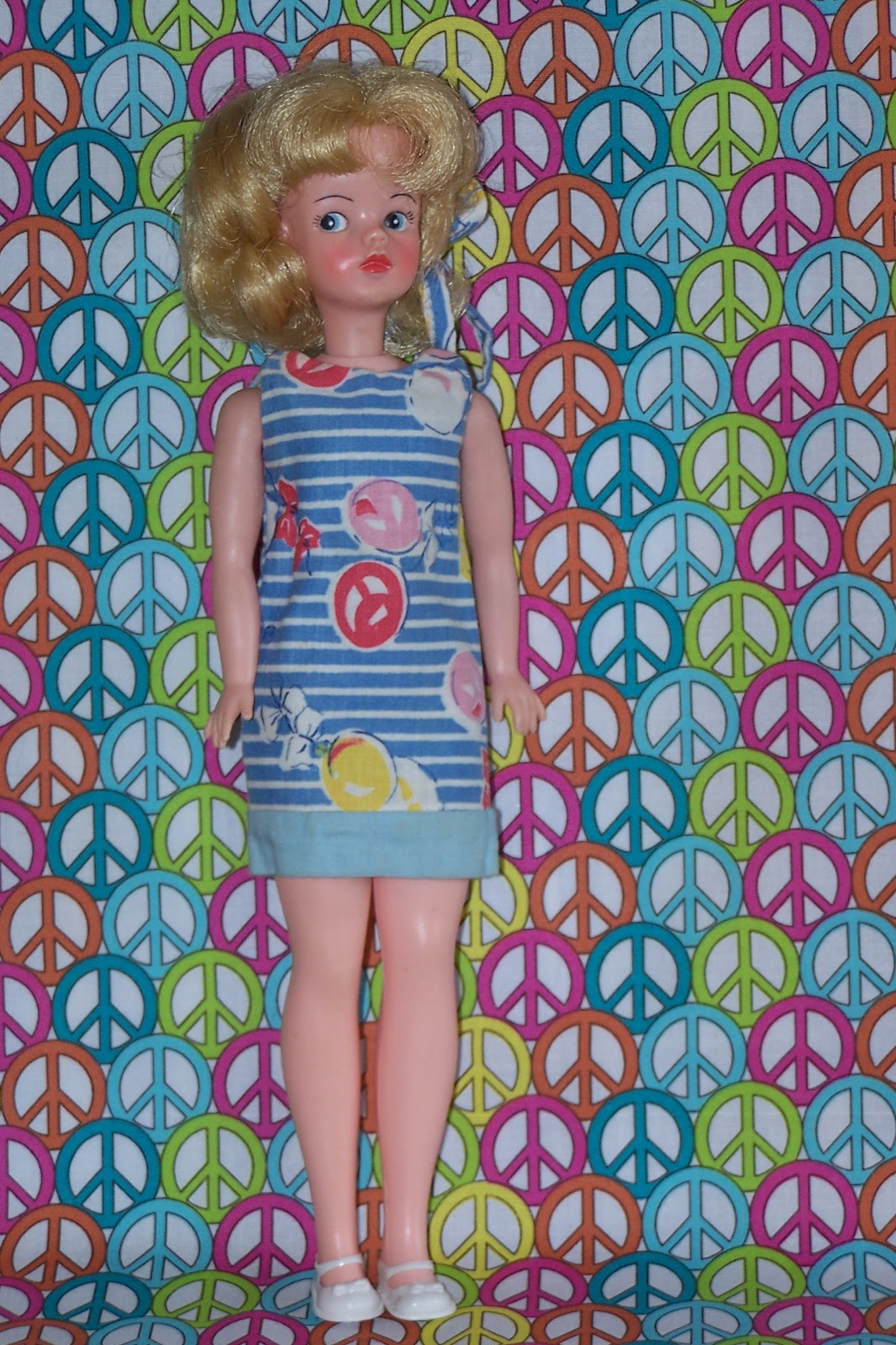 Lizzie's Arty Crafty 'n Dolls Dolls! Melbourne Doll Show Find and
