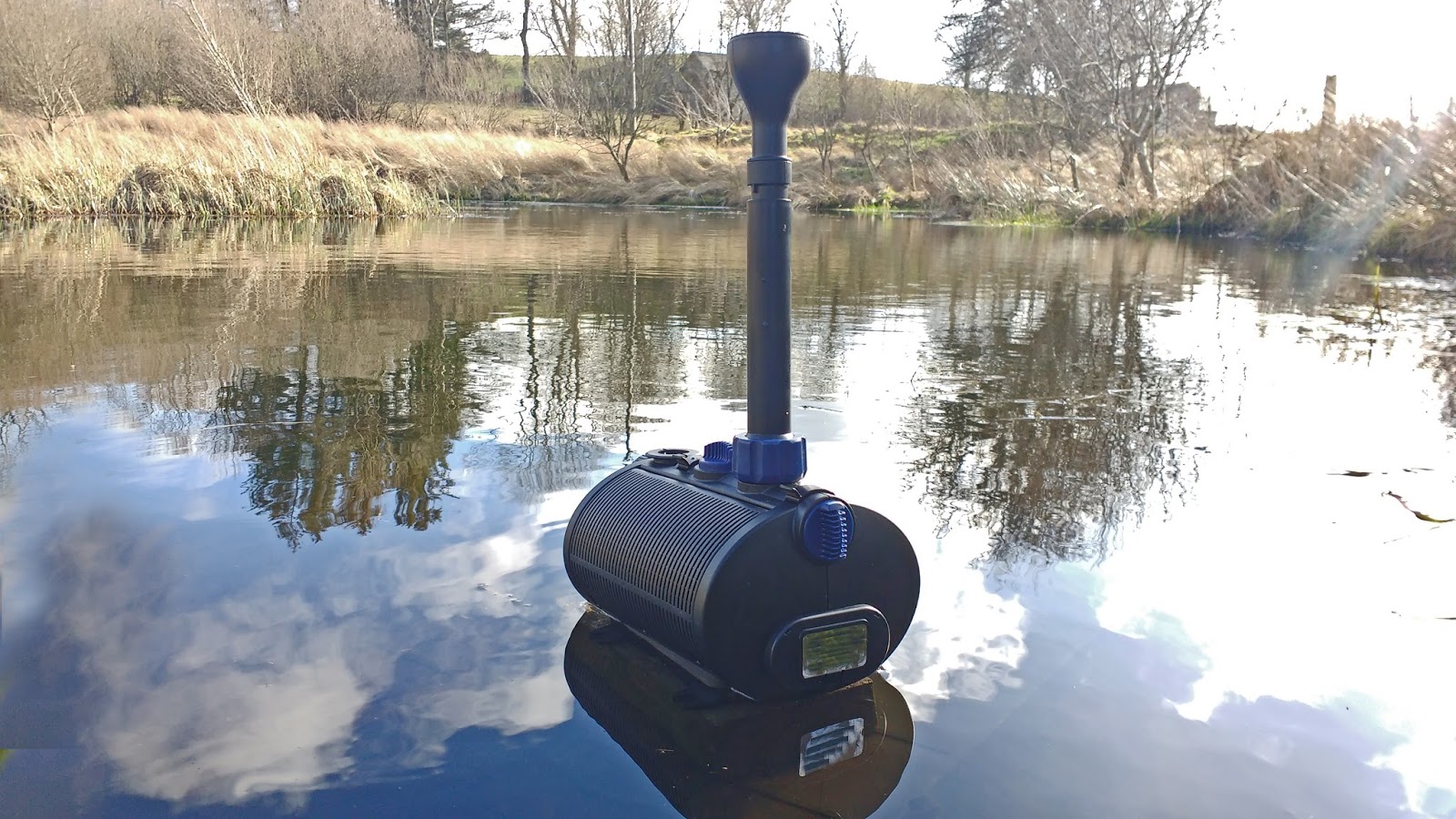 solar powered pond pumps uk