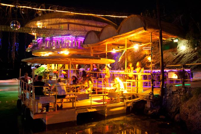 Клубы в болгарии Клубы в болгарии