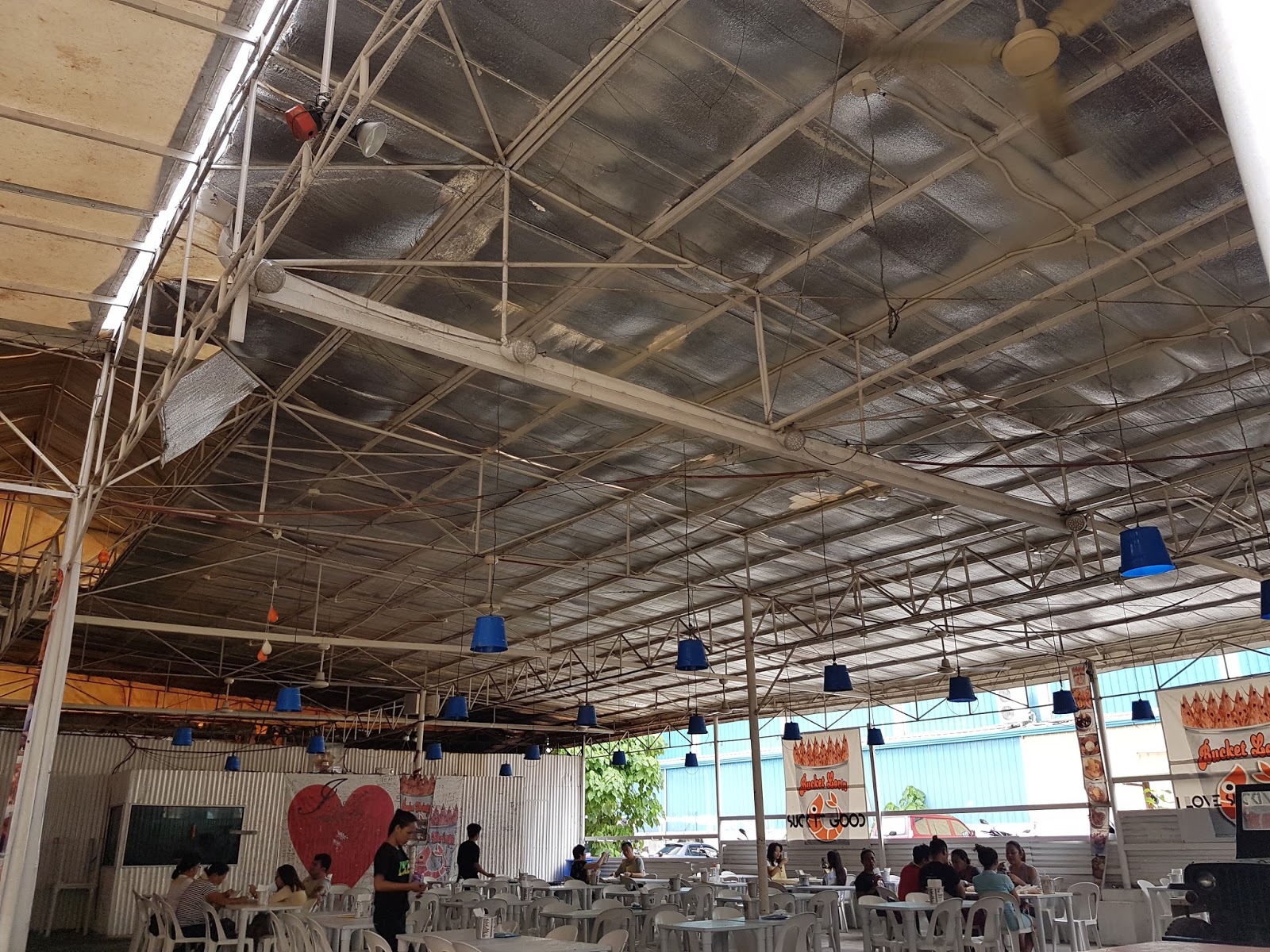 Bucket Shrimps/Rasta Piggy Bbq Lahug