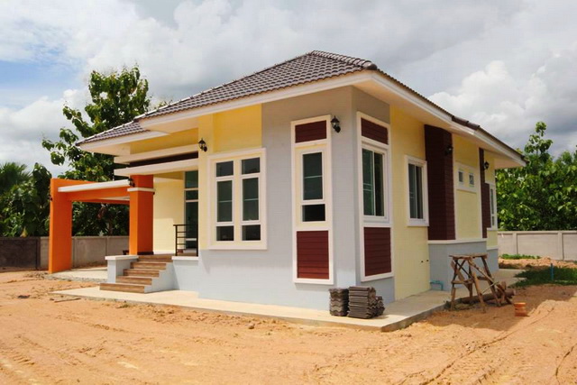 A single-storey house is a popular home choice. It is simple, economical, and convenient for the young and old alike. These are the examples of single-storey houses that consists of 3 bedrooms, 3-4 bathrooms, living area and a kitchen.,