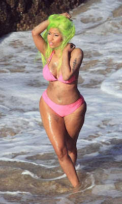 Nicki+Minaj+Weight.jpg