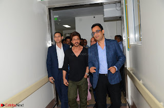 From Left to Right, Aditya Soi with Shah Rukh Khan and Abhay Soi 