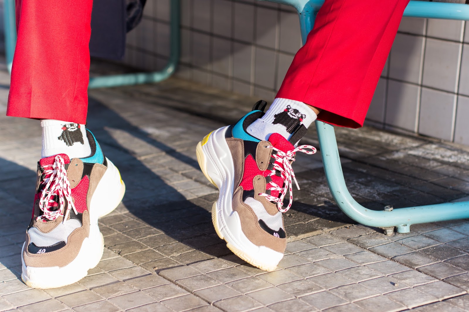 Melody Jacob: Balenciaga Triple S Blue Red