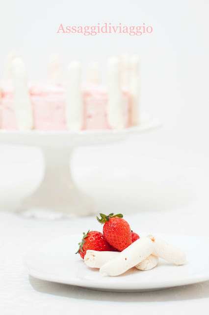 e' tempo di fragole...ed io vi tento con un vacherin!