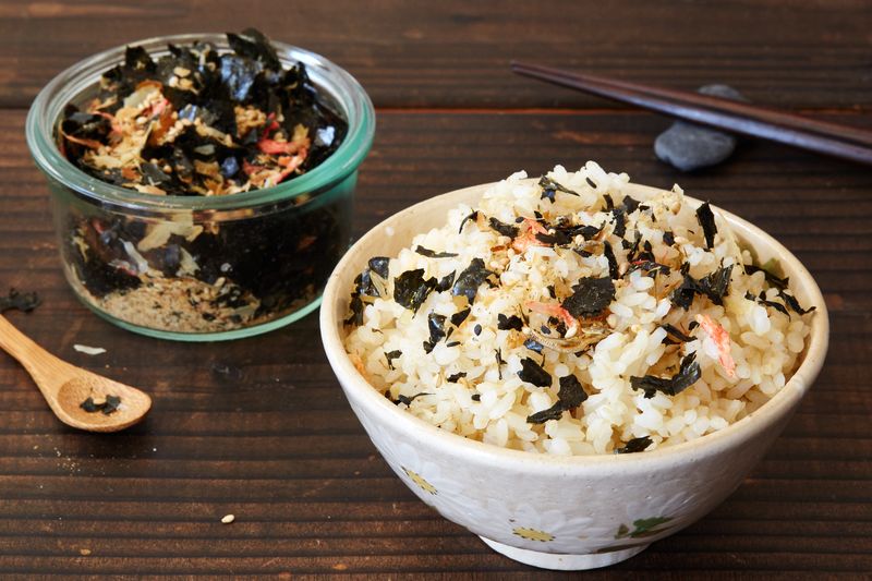 Hồng Ngọc Foody: Furikake - Gia vị rắc cơm kiểu Nhật