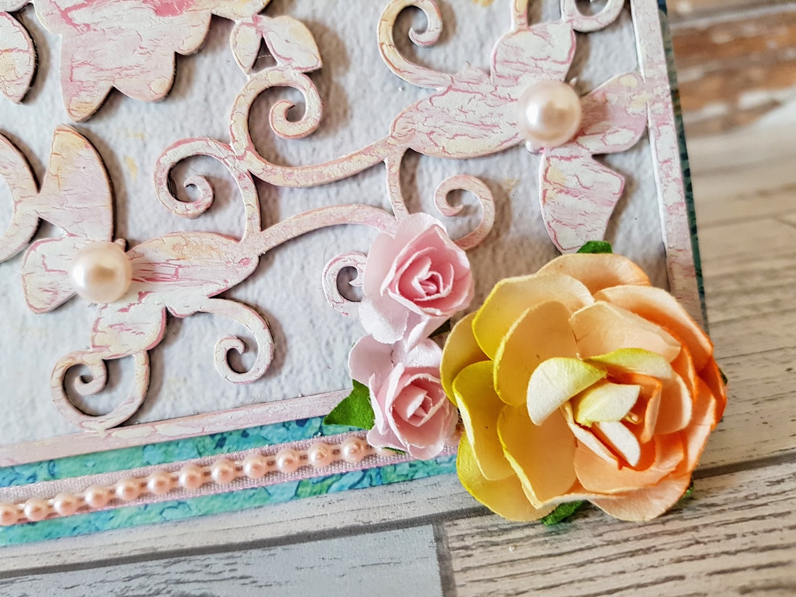 How To Create A Stunning Shabby Chic Card With Fabscraps Life in a