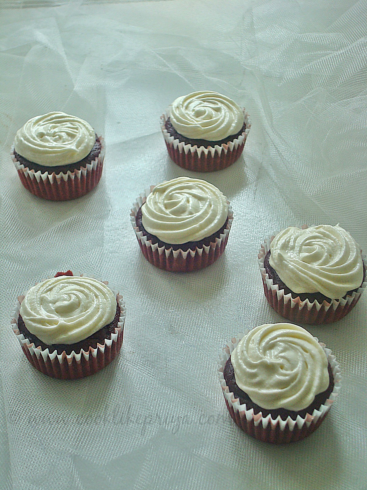 RED VELVET CUPCAKE RECIPE BBC red velvet recipe