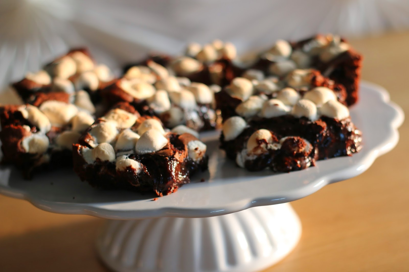Brownies, Geburtstag, Kindergeburtstag, Garn und mehr, backen, Erdnuss-Karamell-Brownies, Marshmallows-Brownies