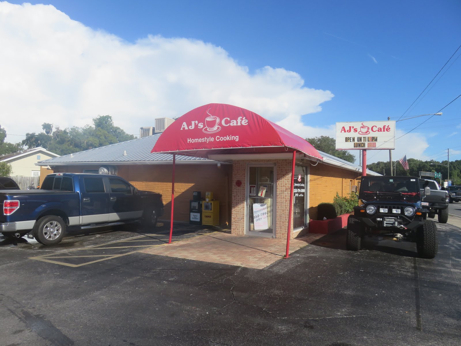 Big Daddy Dave Breakfast in Crystal River Florida