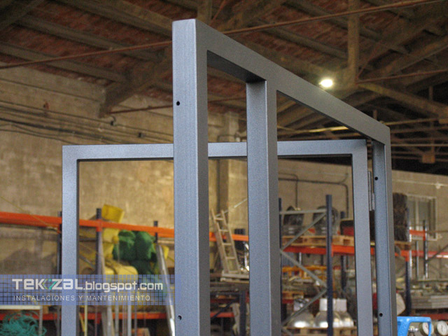 emiliano & co: PUERTAS DE HIERRO