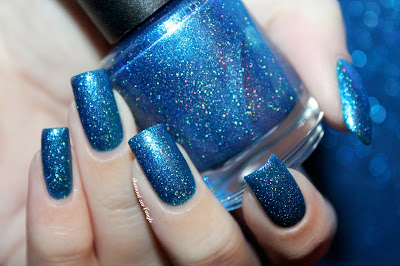 Swatch of the nail polish "Azure Dreams" from Lilypad Lacquer