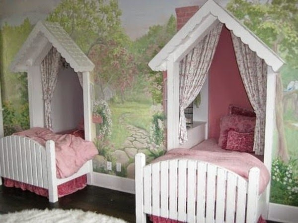 Children&#8217;s fashion &#8211; great nursery for two girls