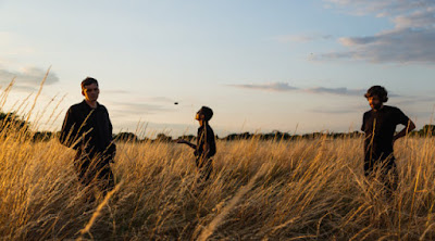 Modern Nature Band Picture