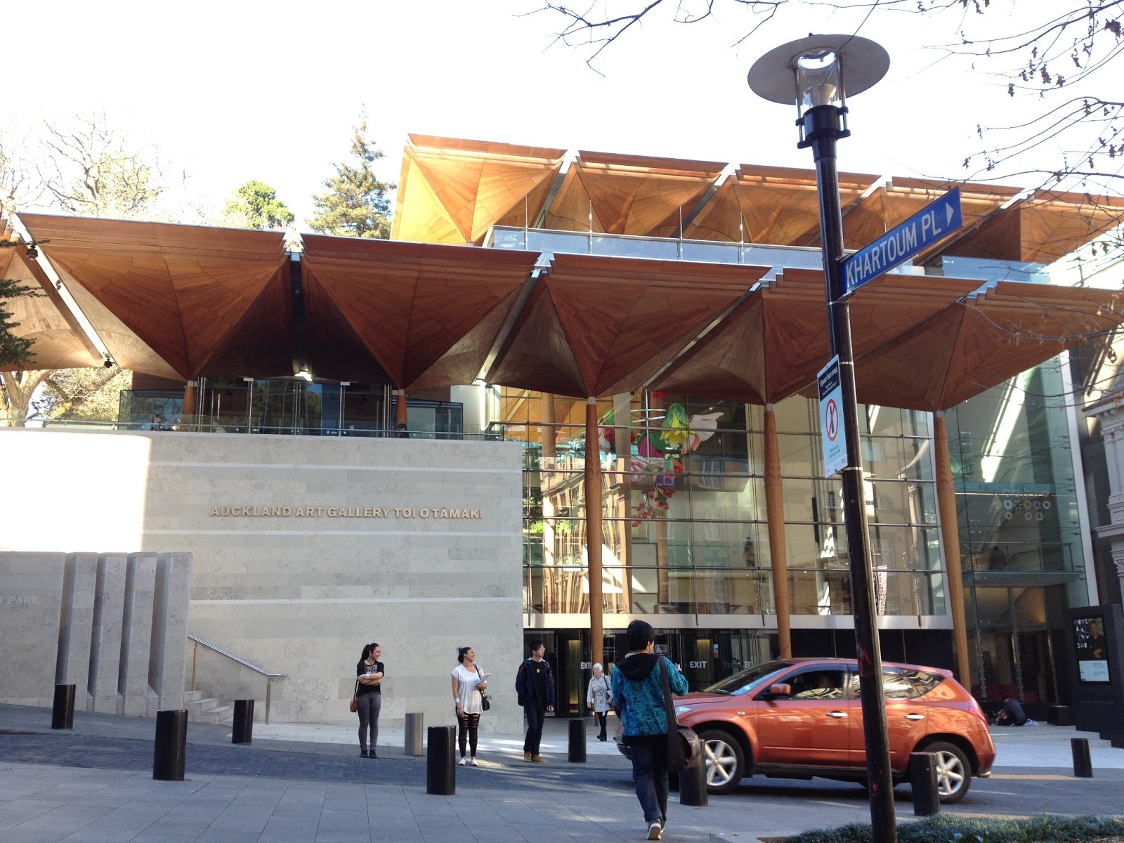 Review: Auckland Art Gallery Cafe , or Auckland is Finally Growing Up