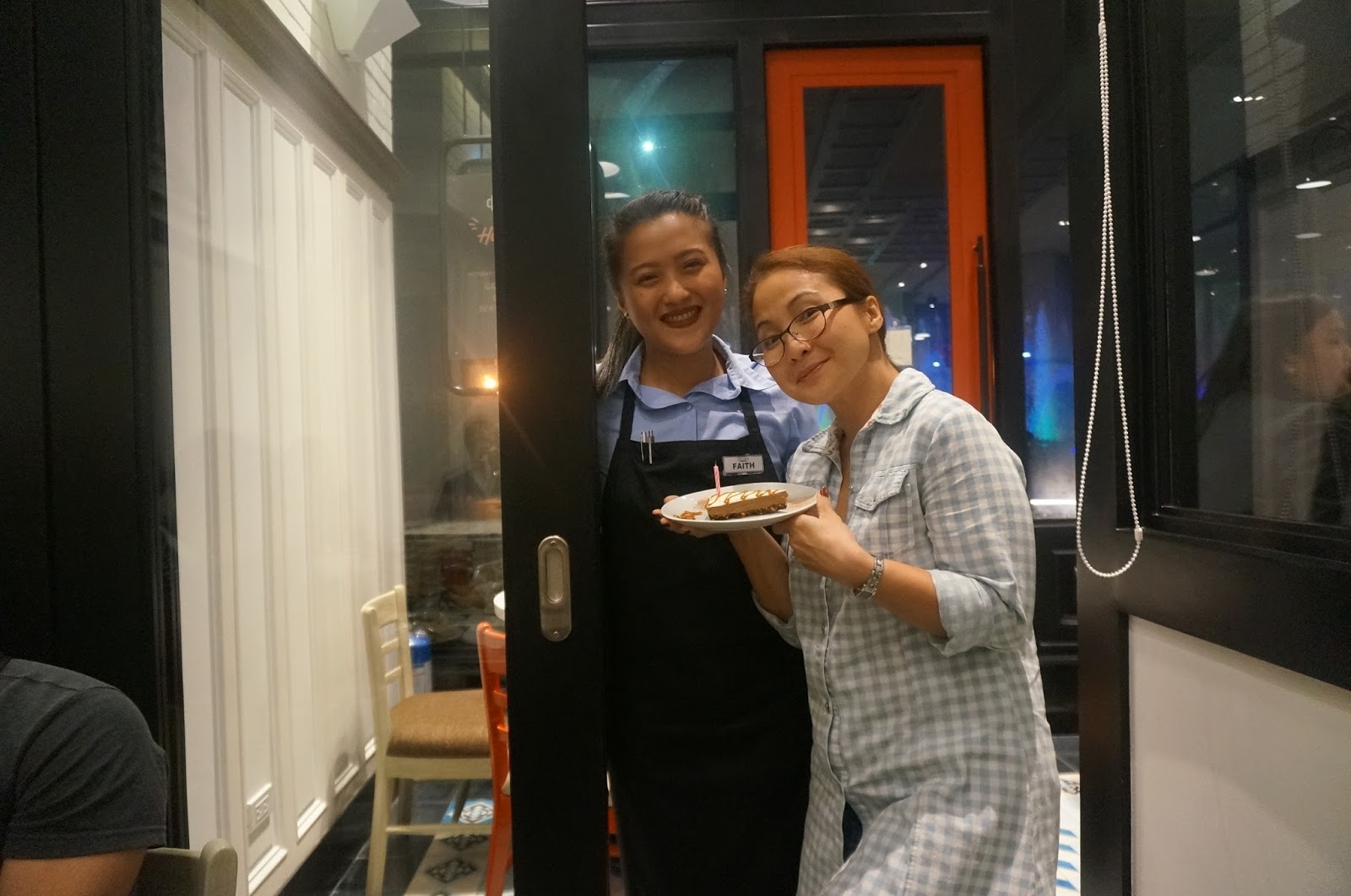 Dr. Ron Samaniego of Active Life Chicago PT Occasions of JOY