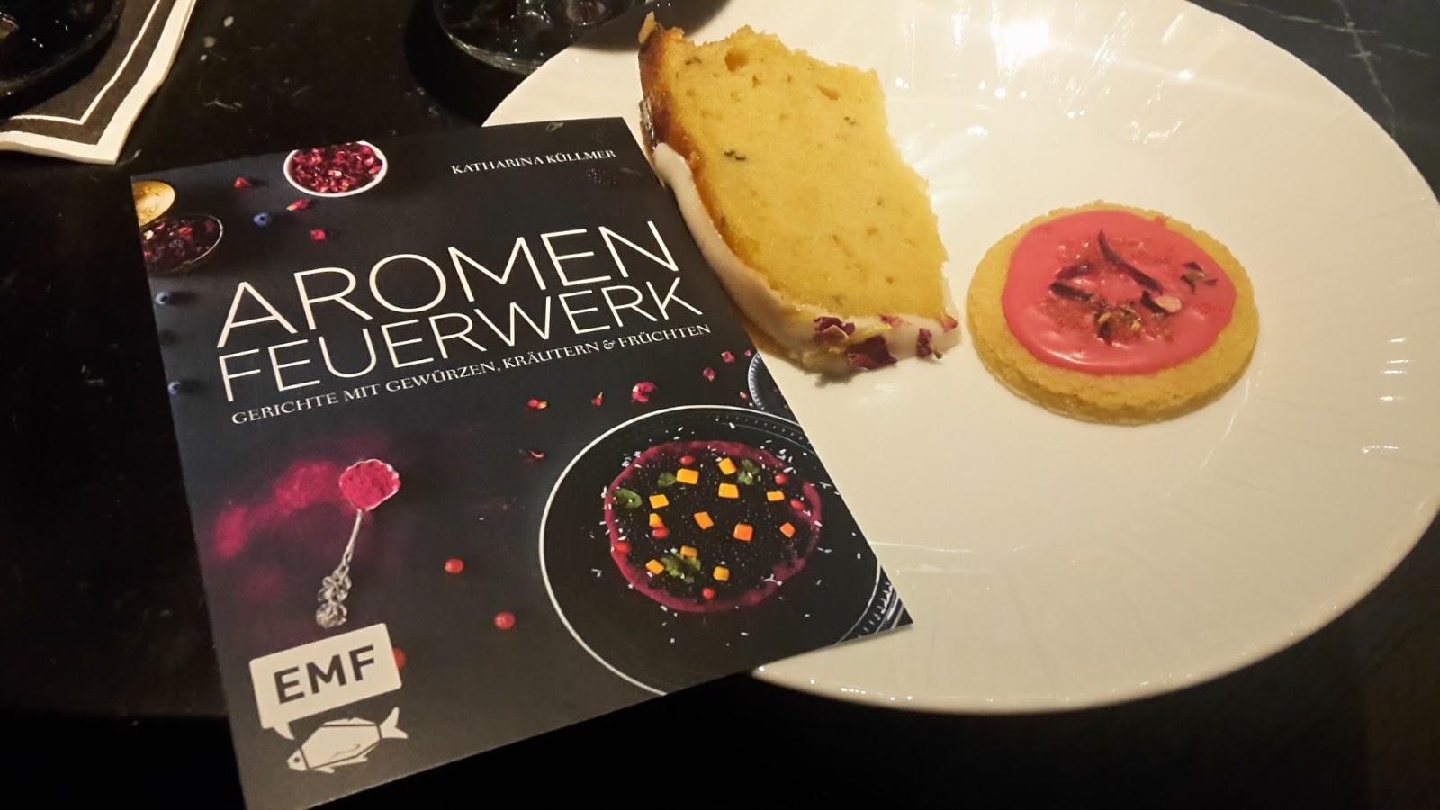 Von Schlichter Schonheit Hedonistische Spargelsuppe Mit Grunem