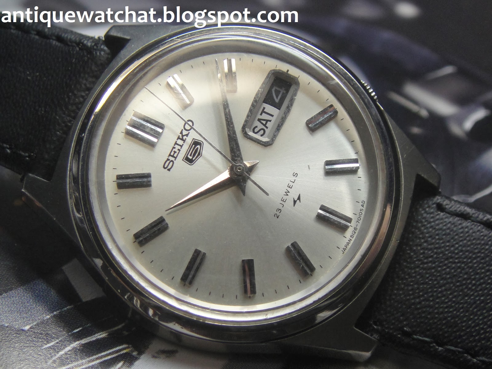 Antique Watch Bar: SEIKO 5 AUTOMATIC 5126-7010 S5A52 (SOLD)
