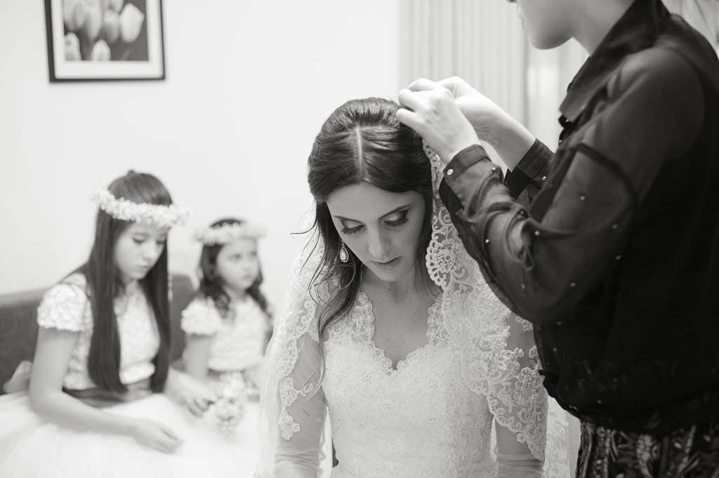 blog-de-casamento-casamento-no-sitio-colocando-mantilha casamento-sitio-colocando-mantilha