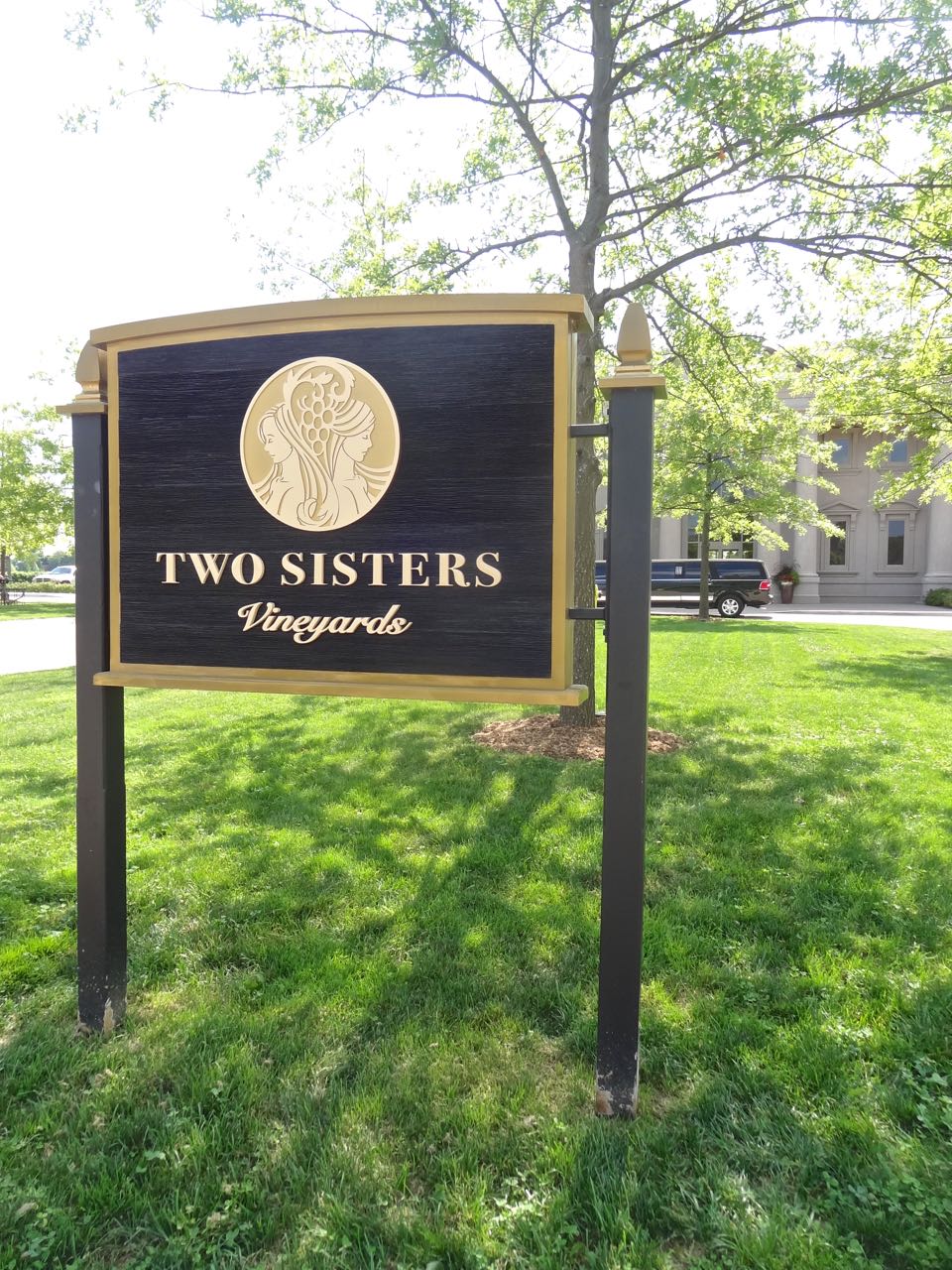 Scrumpdillyicious Two Sisters Vineyards in Niagara on the Lake