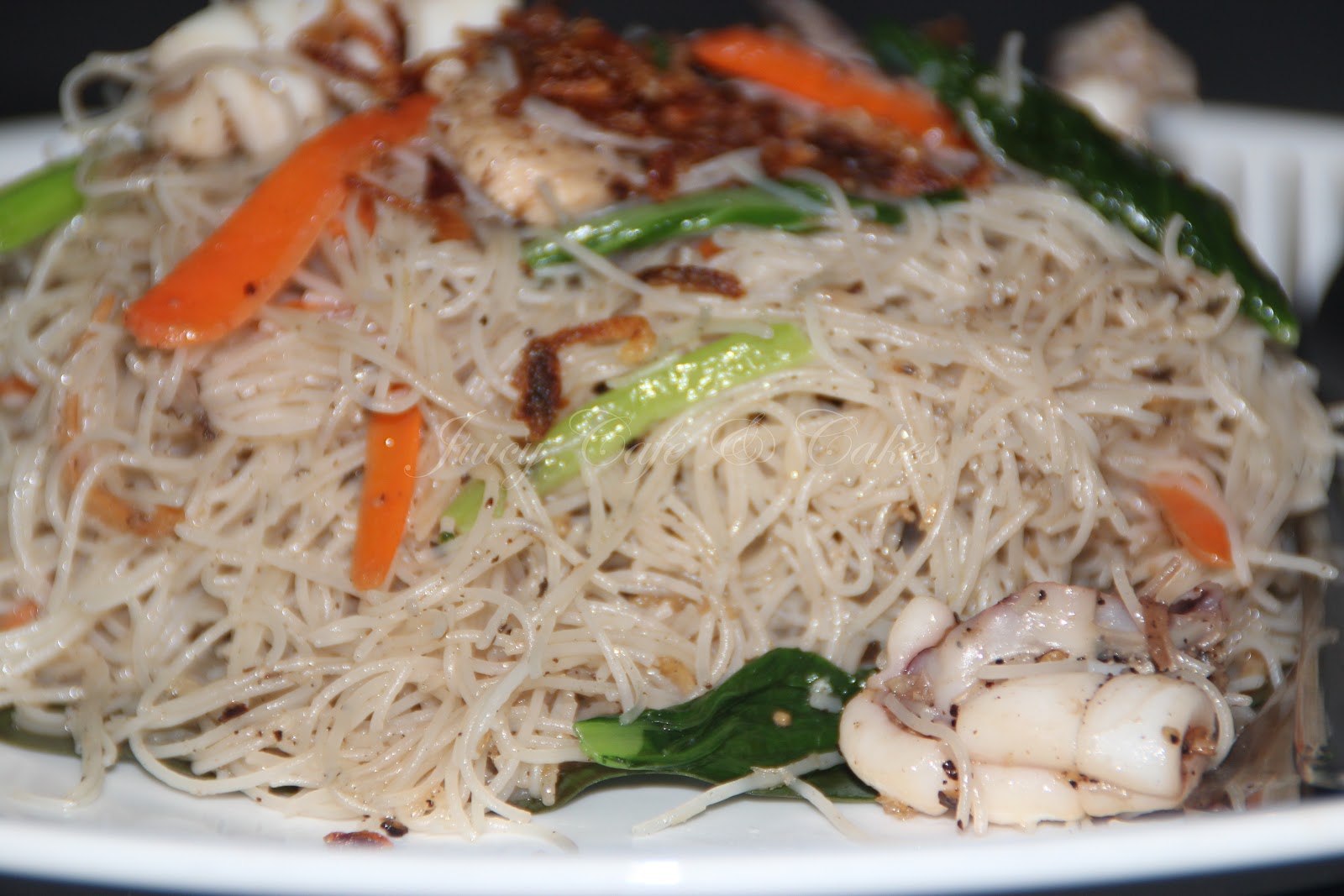 JUICY CAFE: BIHUN GORENG SINGAPURA