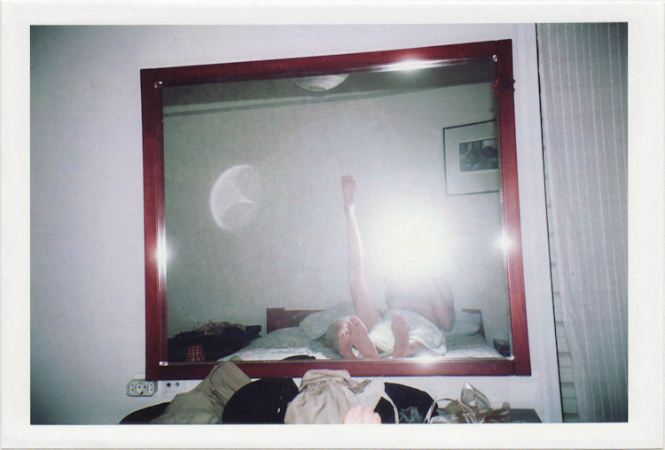 dirty photos - fumus - a photo of mirror reflection of couple