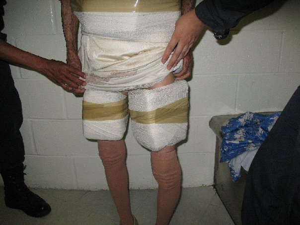 oldladysmuggler4.jpg