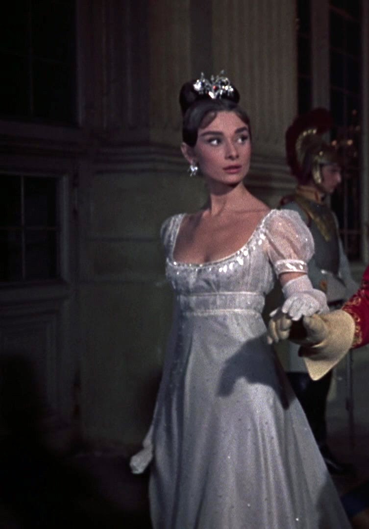 элен безухова внешность. пьер безухов и элен курагина. элен курагина 2007. элен курагина. внешний портрет элен курагиной.