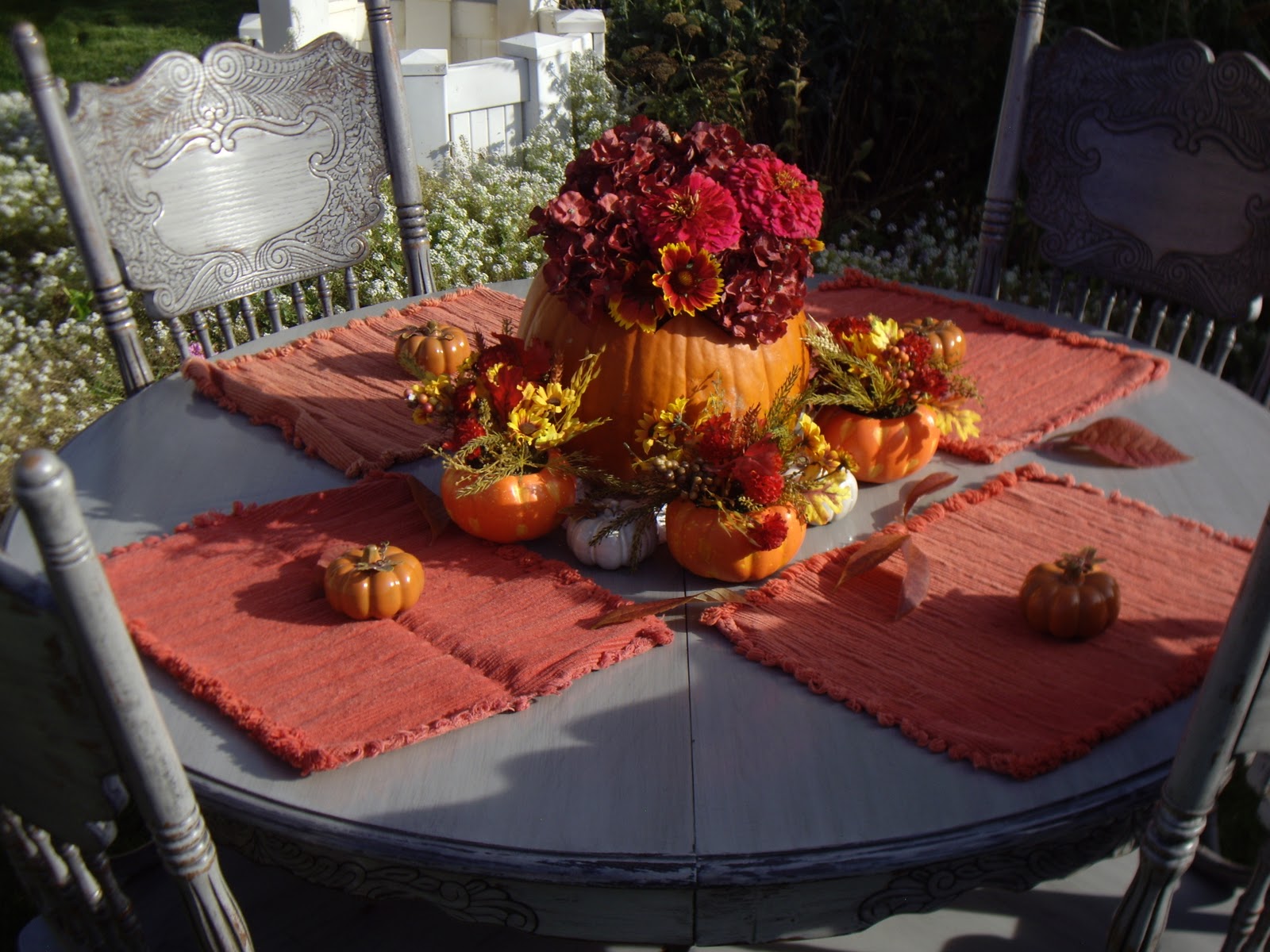 A Brush of Whimsy: A Thanksgiving Table