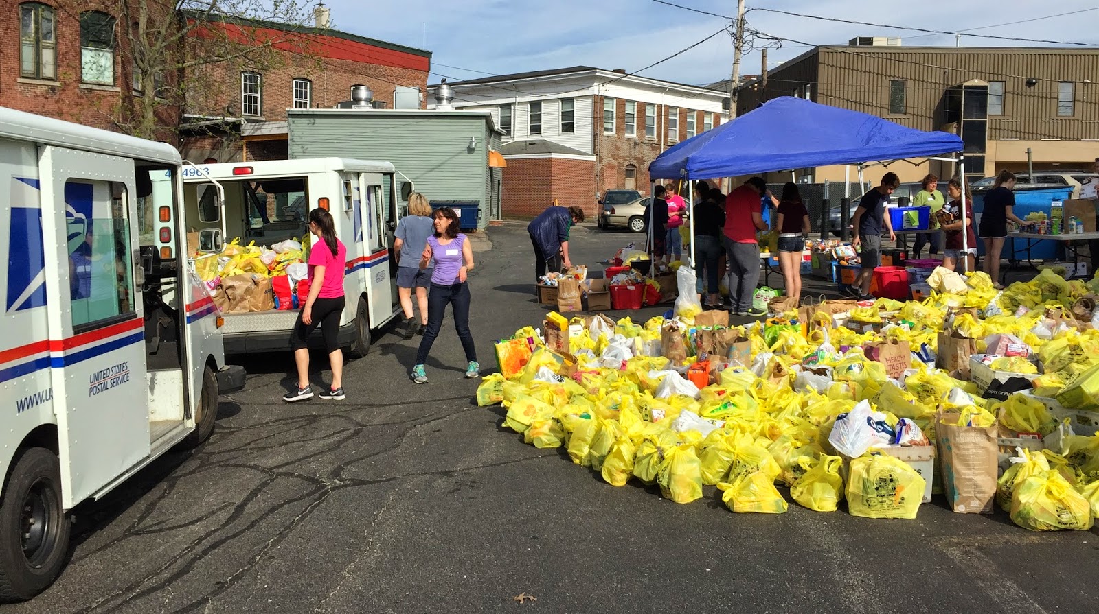 Franklin Downtown Partnership Franklin Food Pantry Donations